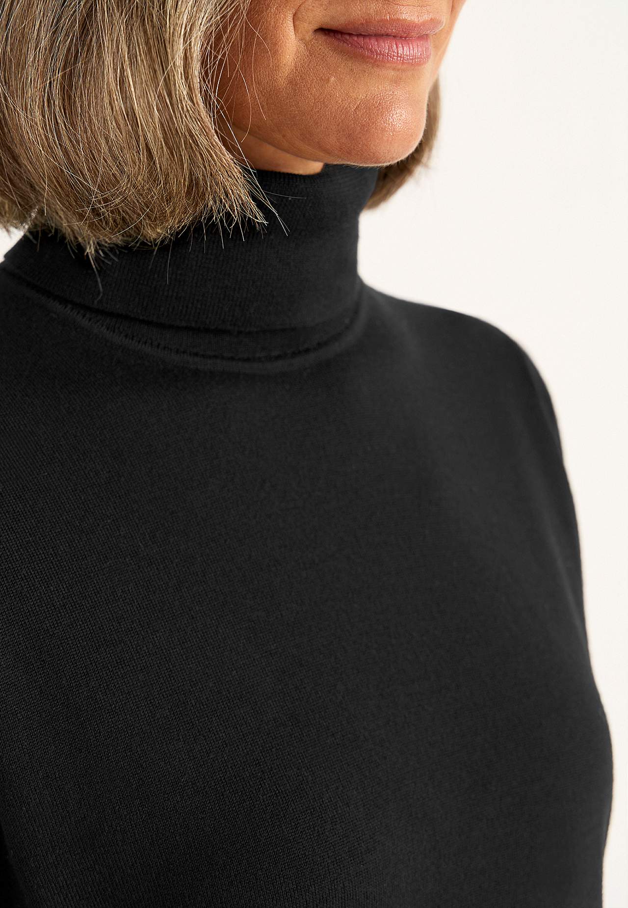 Rollkragenpullover Premium aus Merinowolle