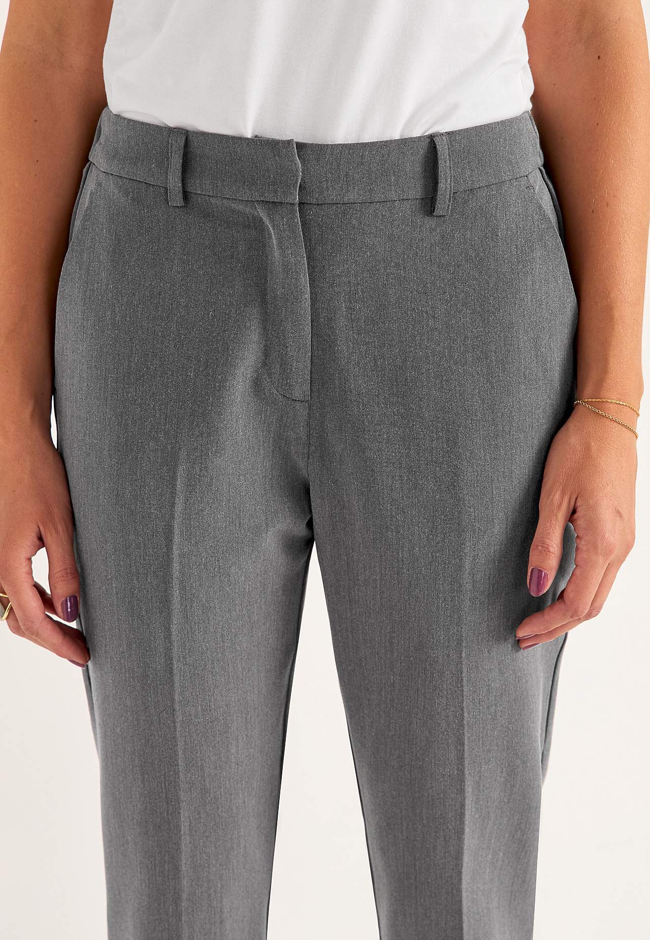 Knöchelhose mit Knitterfalte Pia
