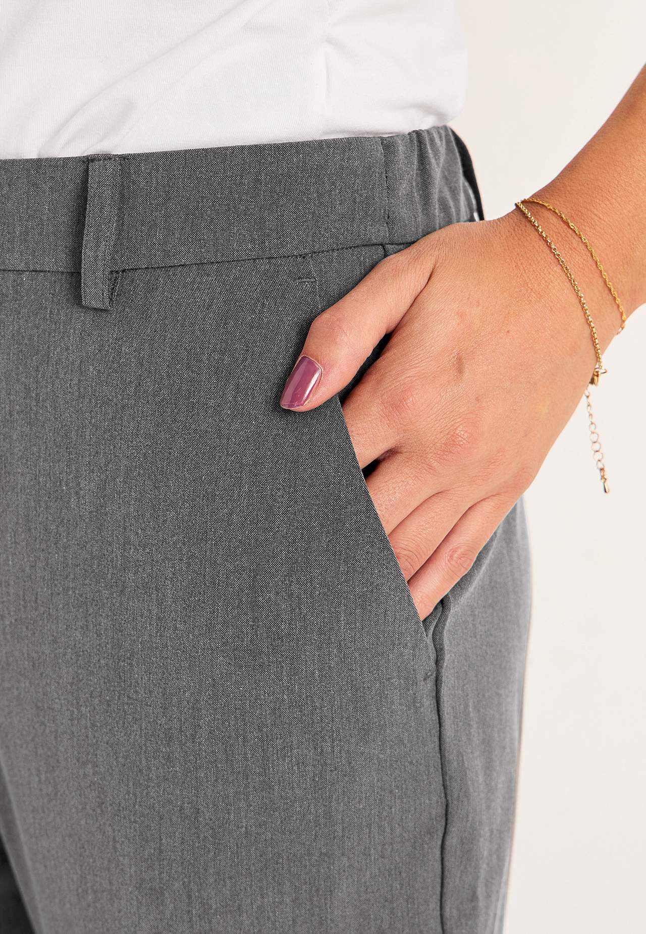 Knöchelhose mit Knitterfalte Pia