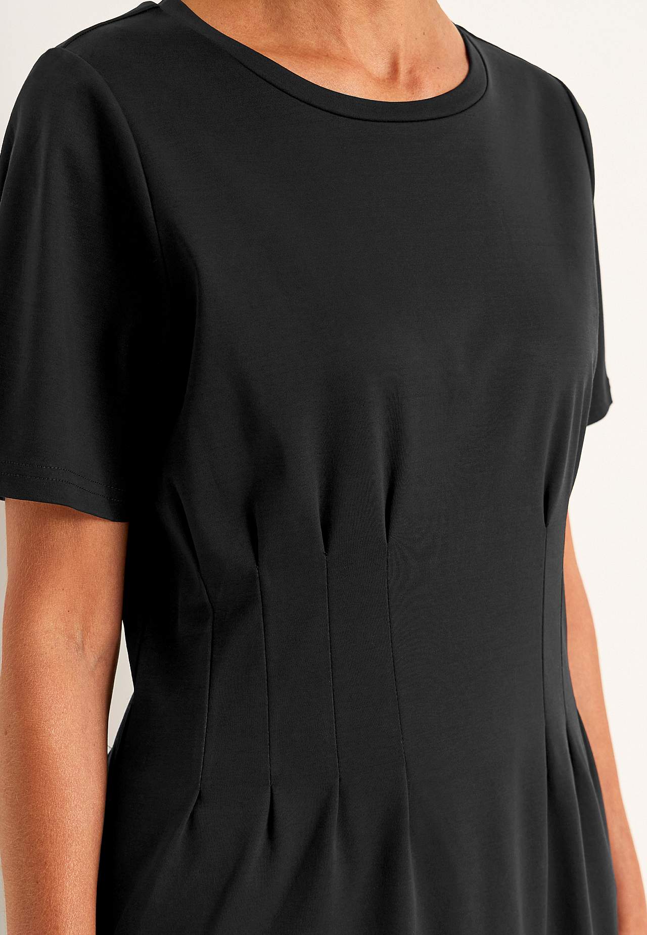 Elastisches Premium Jerseykleid
