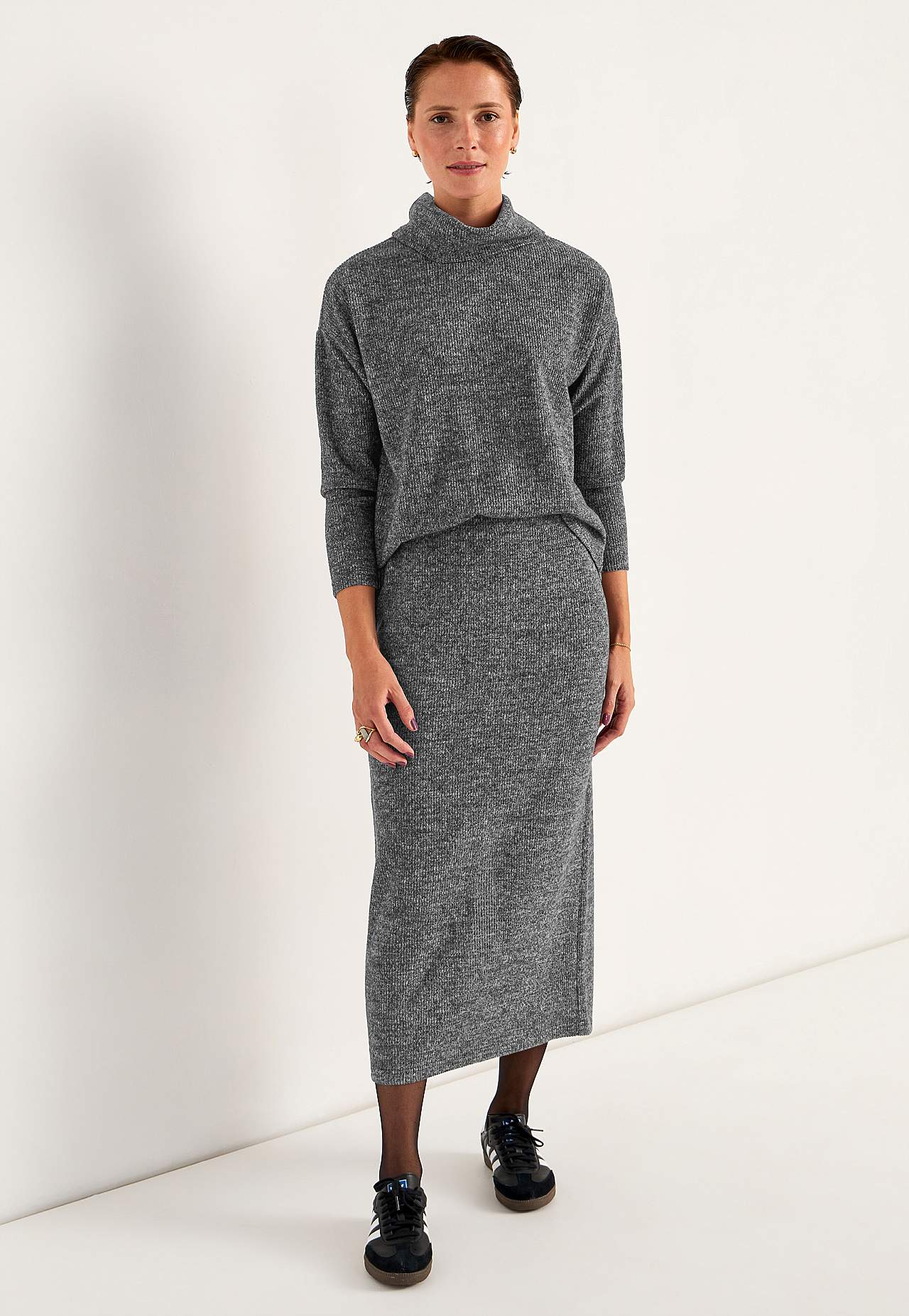Super weicher Pullover mit Kragen Beata