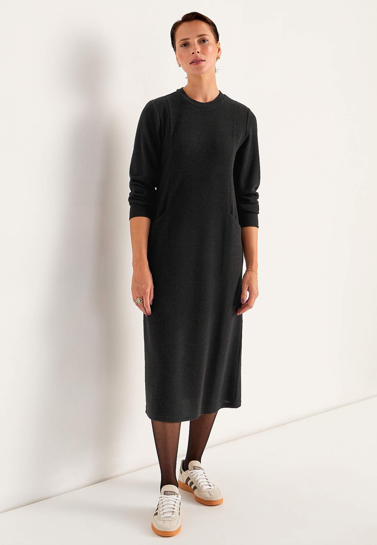 Super weiches Kleid mit Taschen Beata