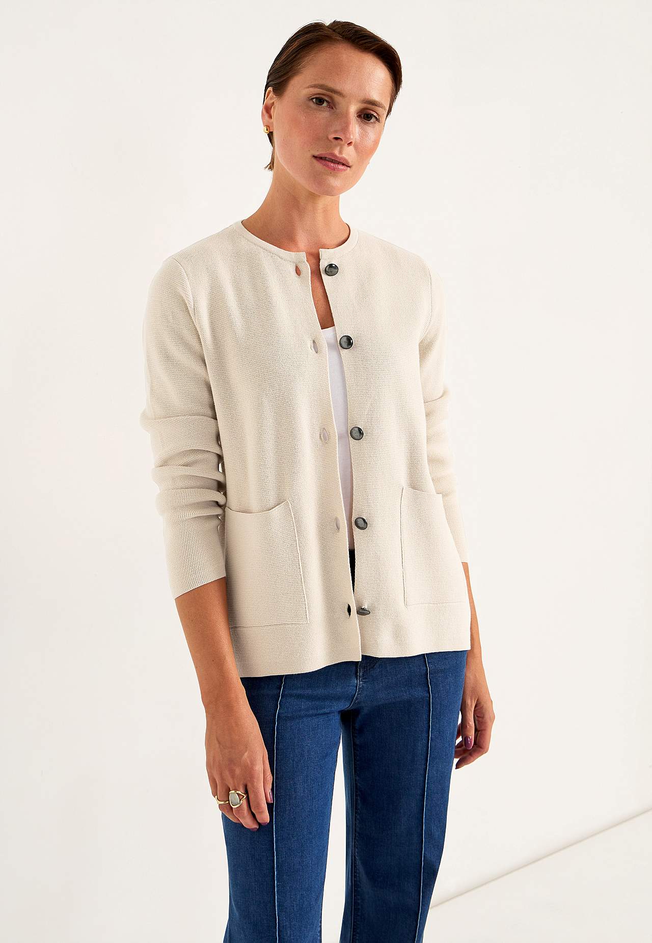 Cardigan mit Knöpfen