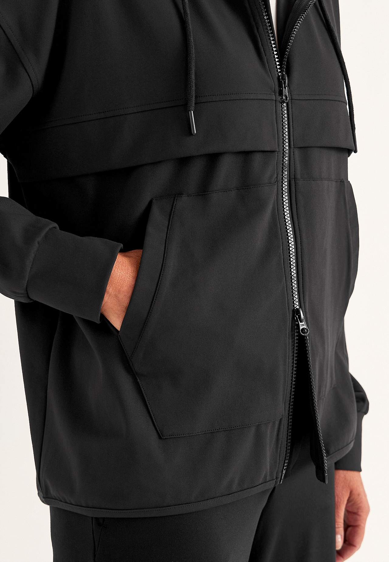 Vielseitige Jacke mit Kapuze Daria