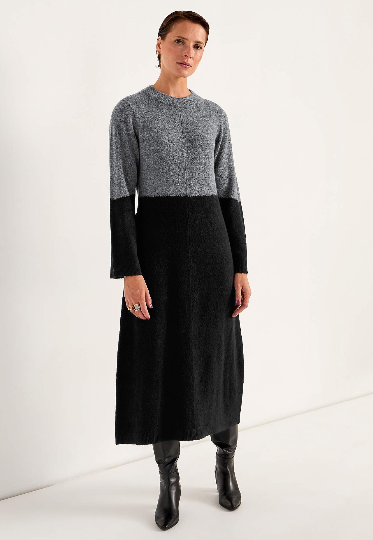 Langes Strickkleid