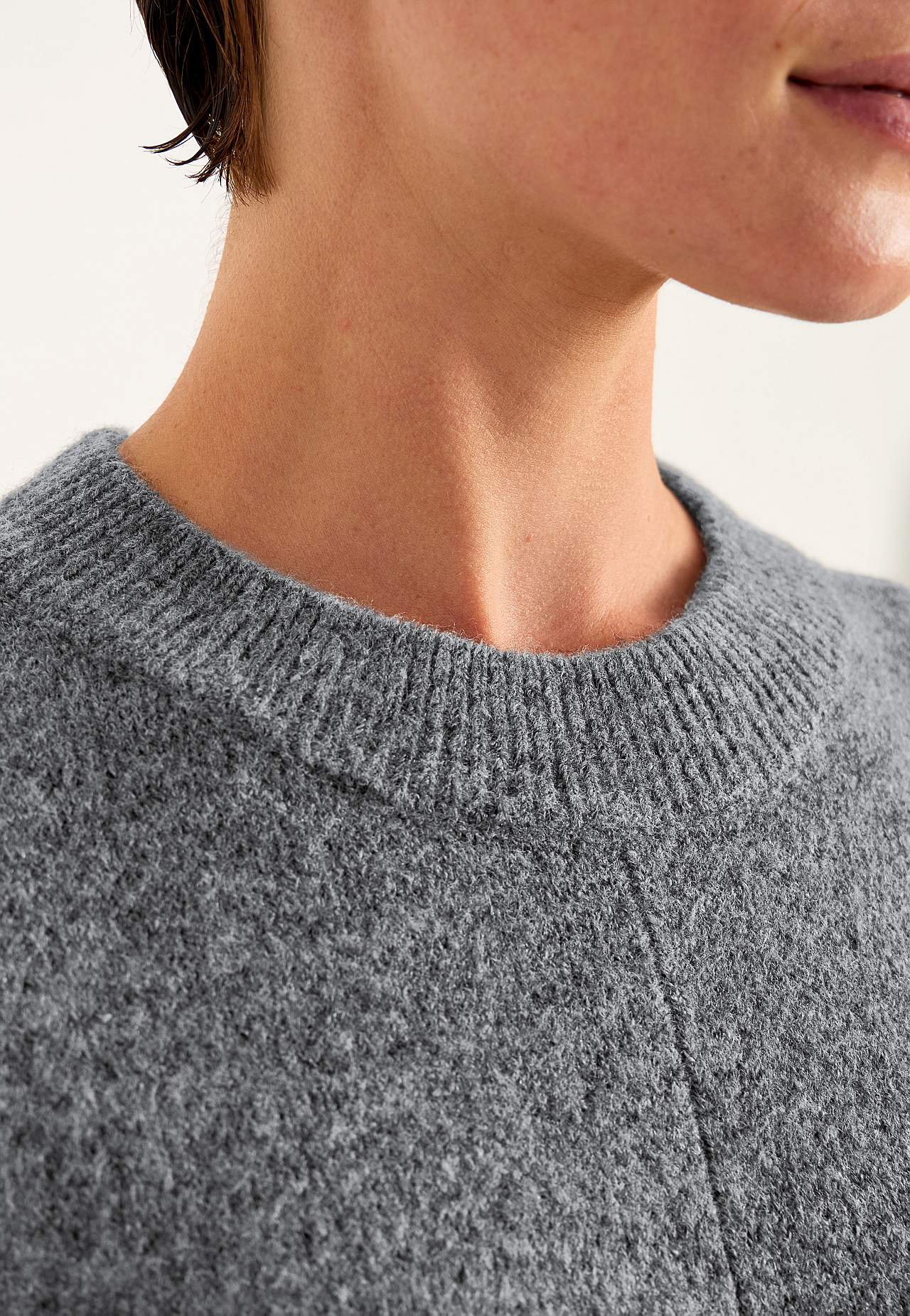 Langes Strickkleid