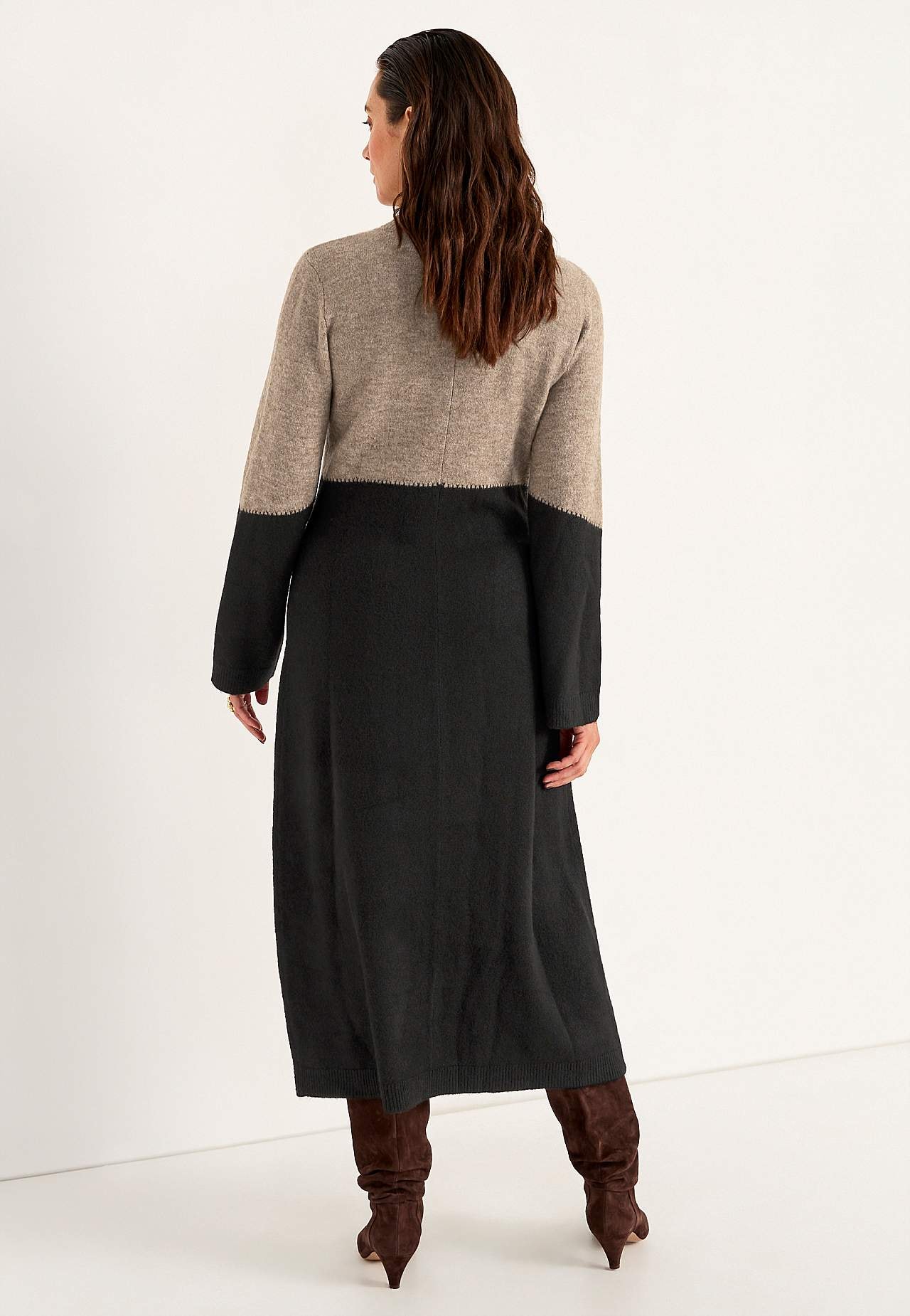 Langes Strickkleid
