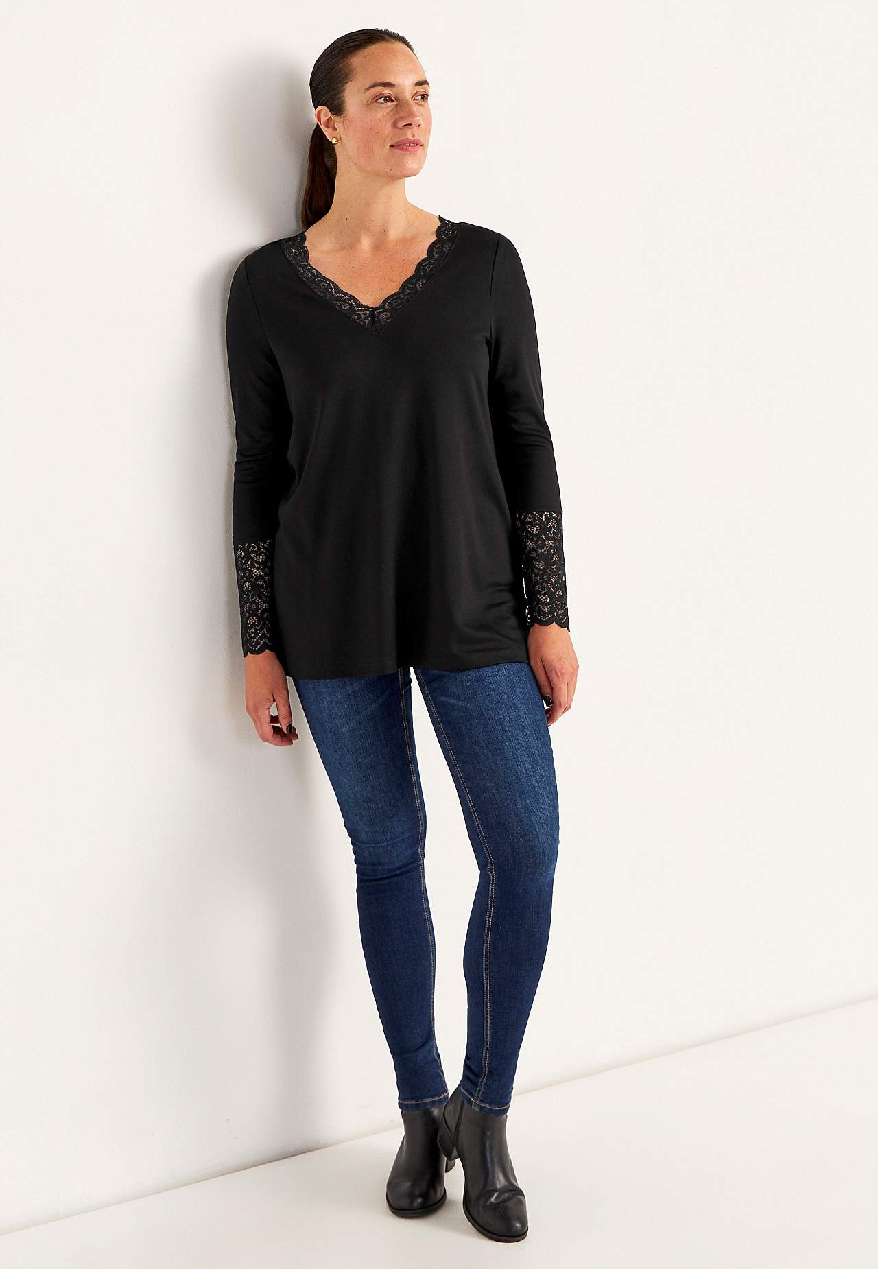 Jersey-Tunika mit Spitzendetails