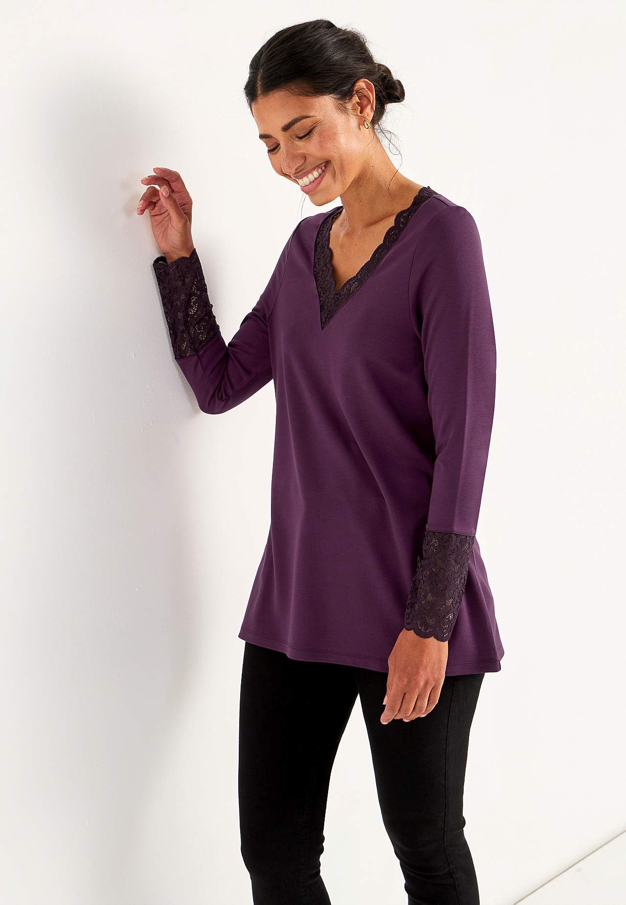 Jersey-Tunika mit Spitzendetails