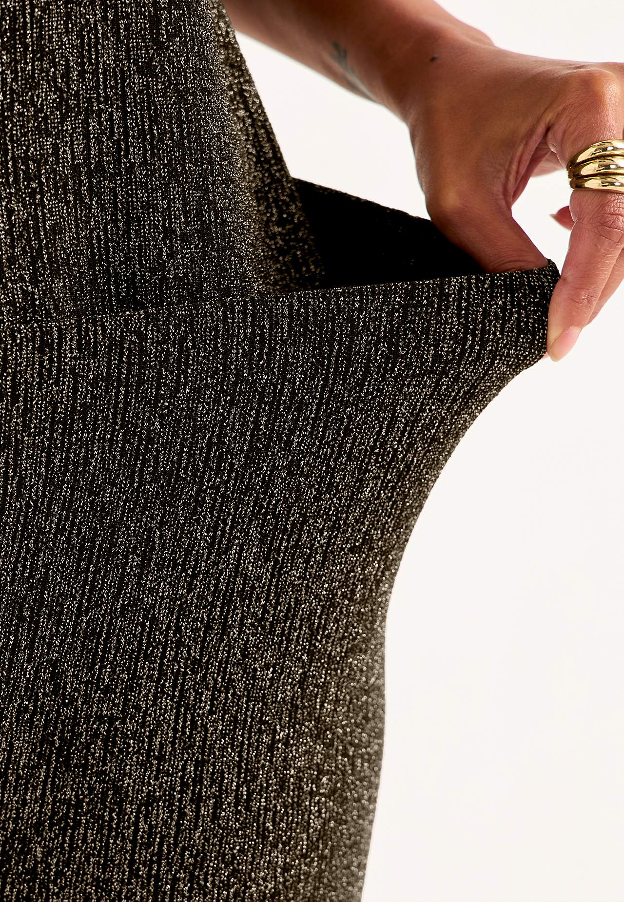 Glänzende Partyhose