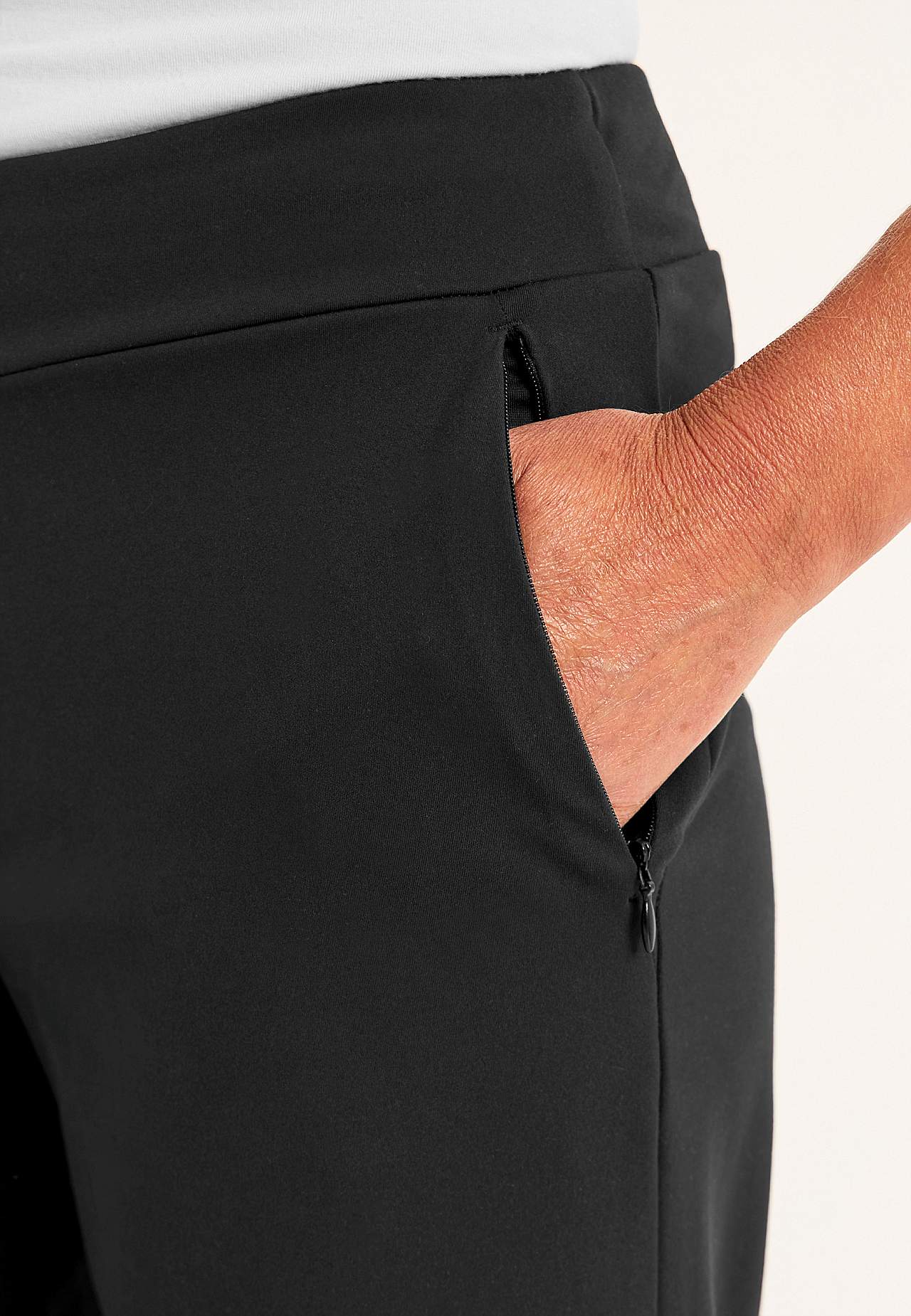 Vielseitige, breite Jerseyhose