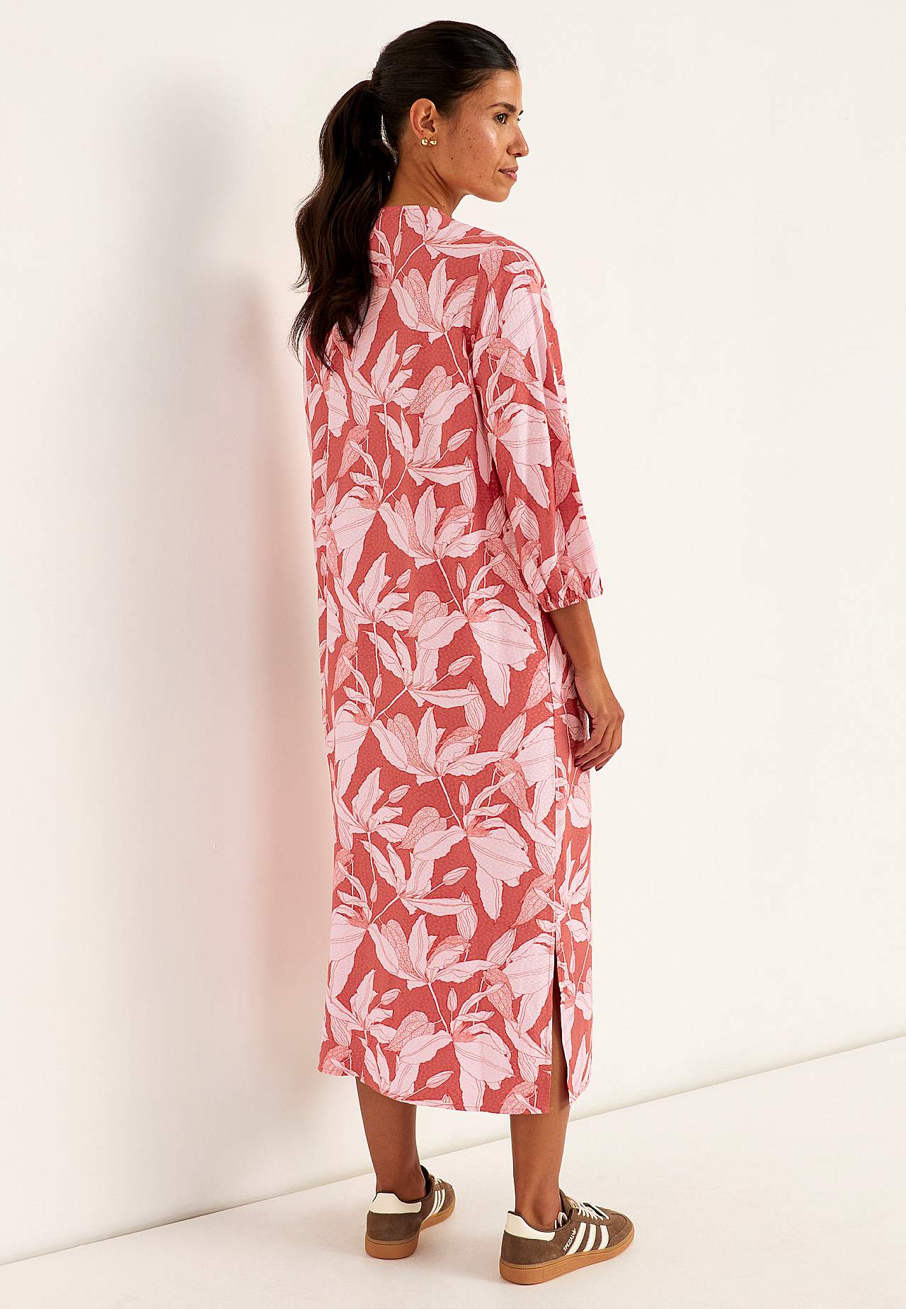 Gewebtes Kleid mit Taschen