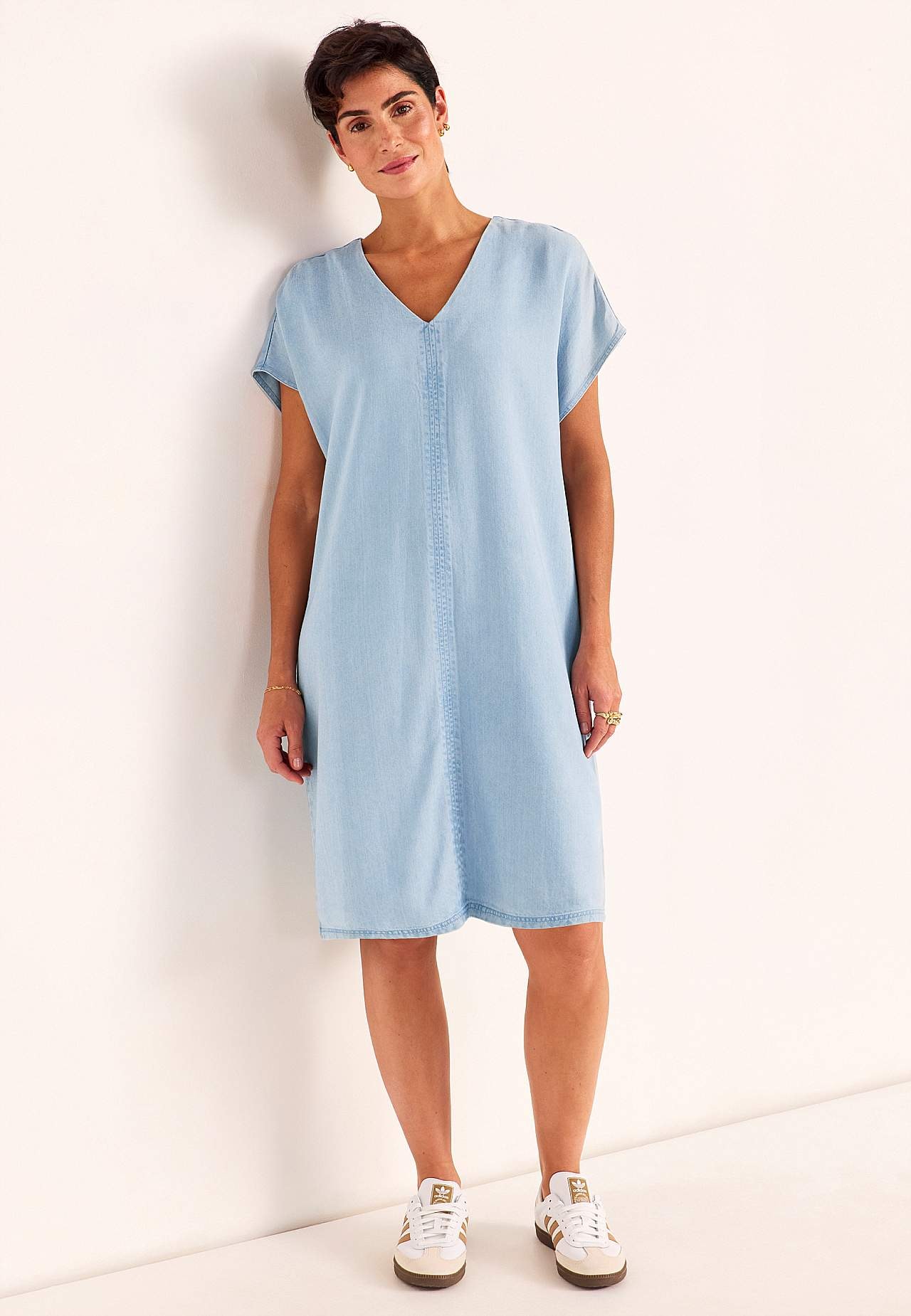 Ultra-weiches Premium Jeanskleid