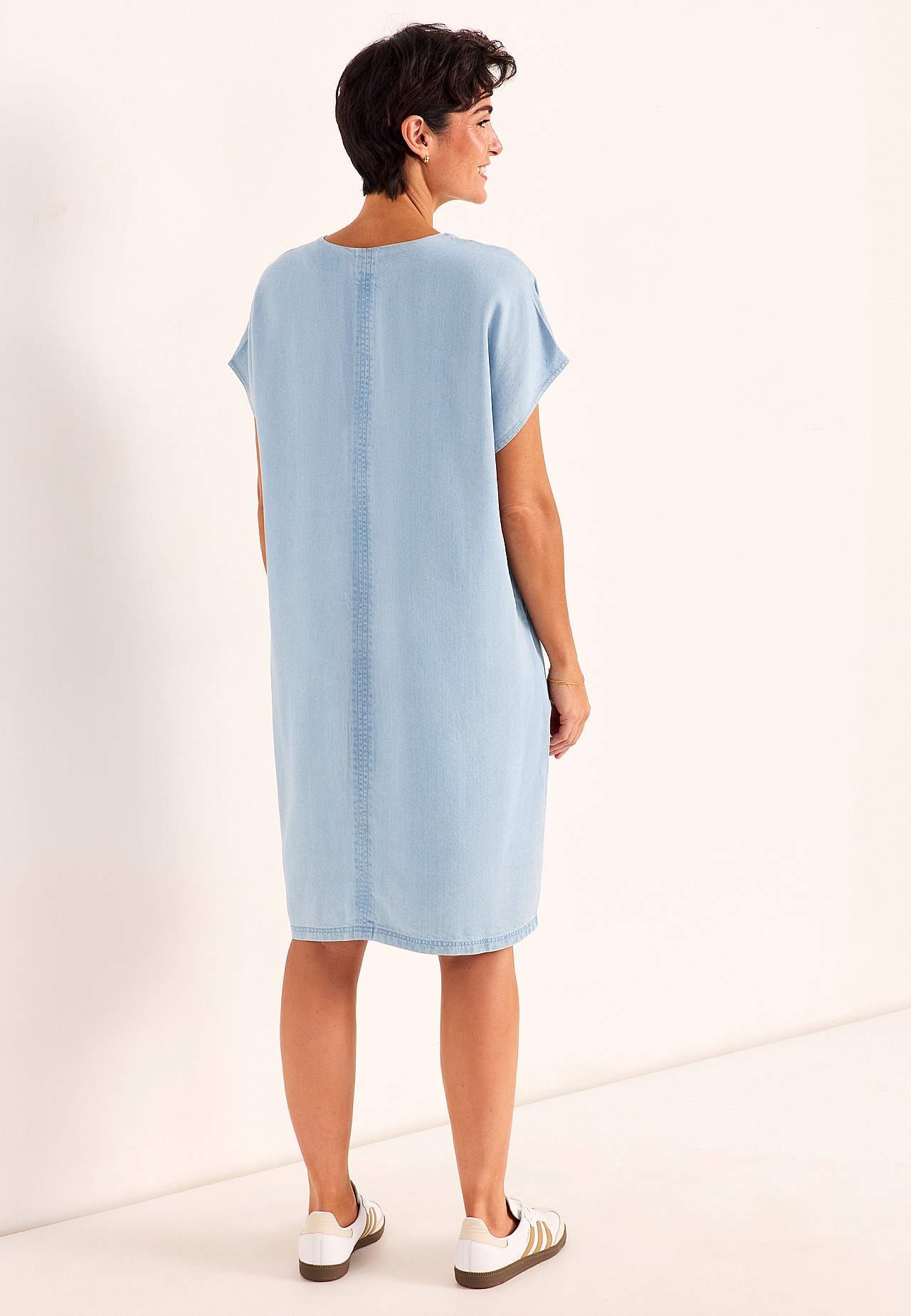 Ultra-weiches Premium Jeanskleid