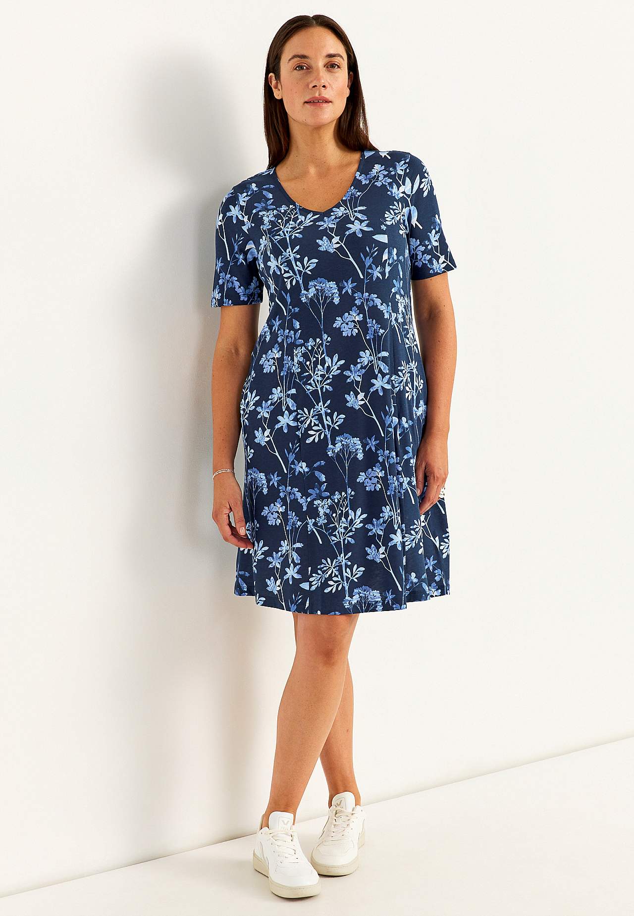 Gemustertes Jerseykleid mit Taschen