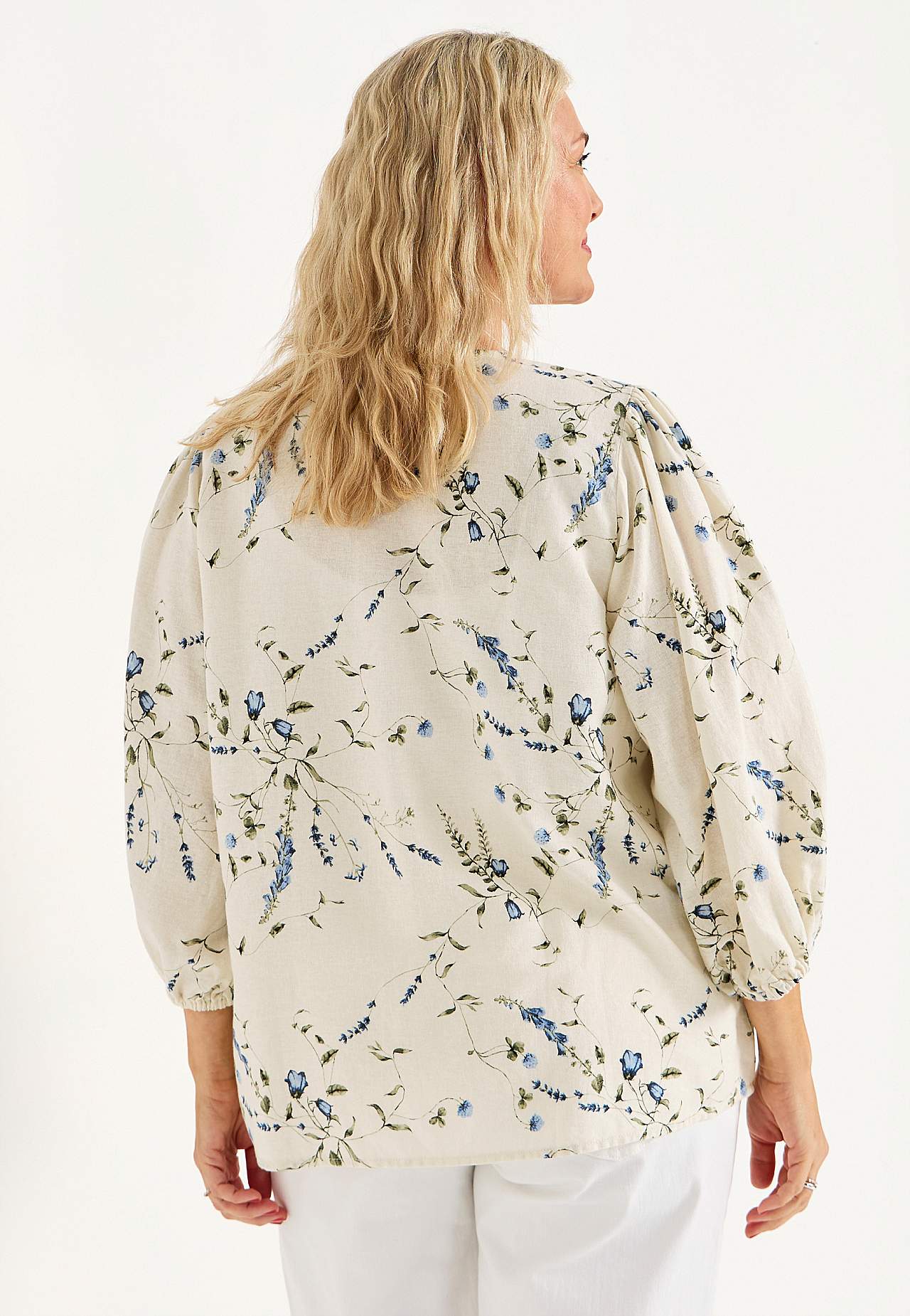 Blumige Leinen-Bluse