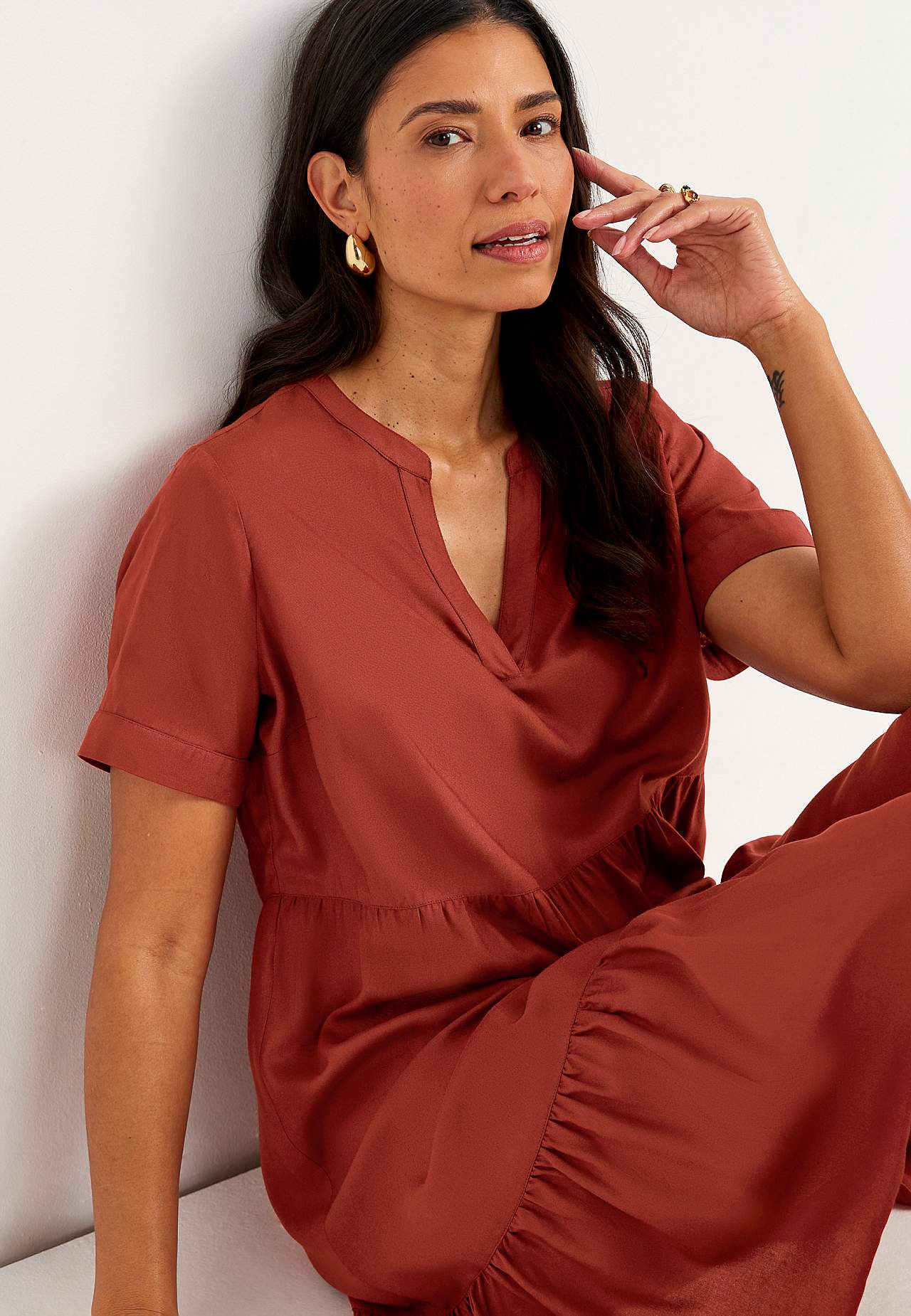 Viskosekleid mit Volant