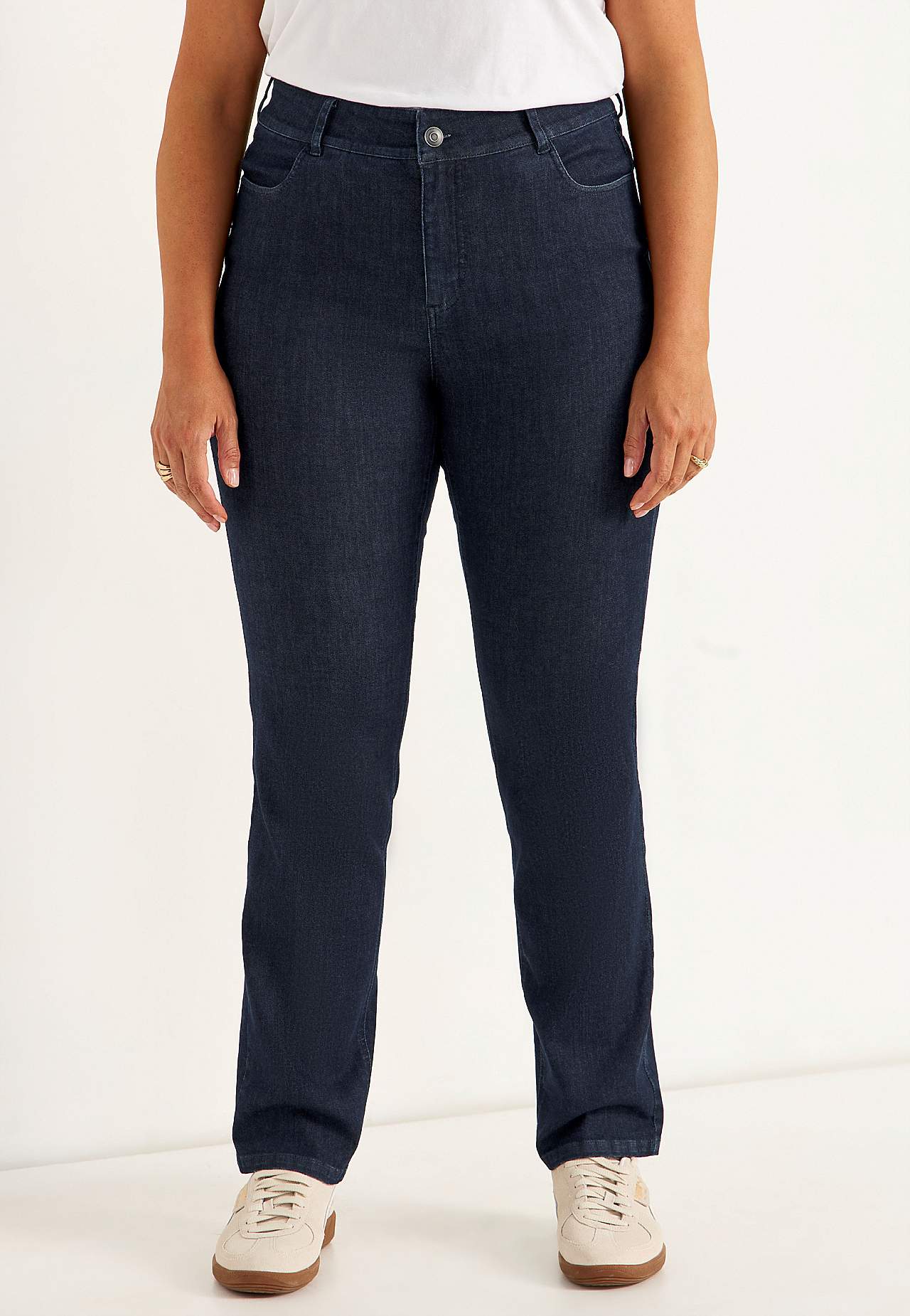 Gerade Jeans aus superstretch Denim - zwei Längen