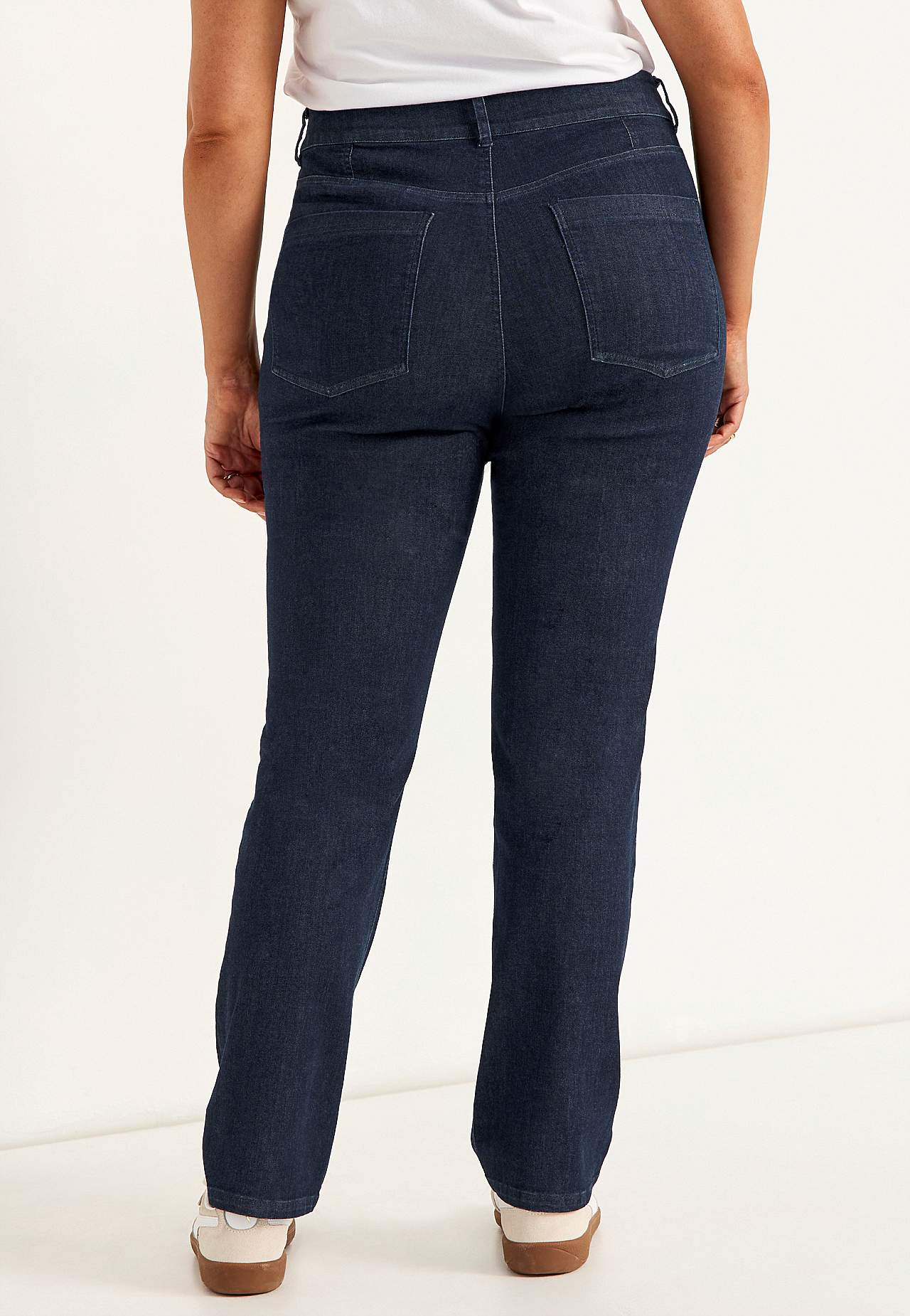 Gerade Jeans aus superstretch Denim - zwei Längen