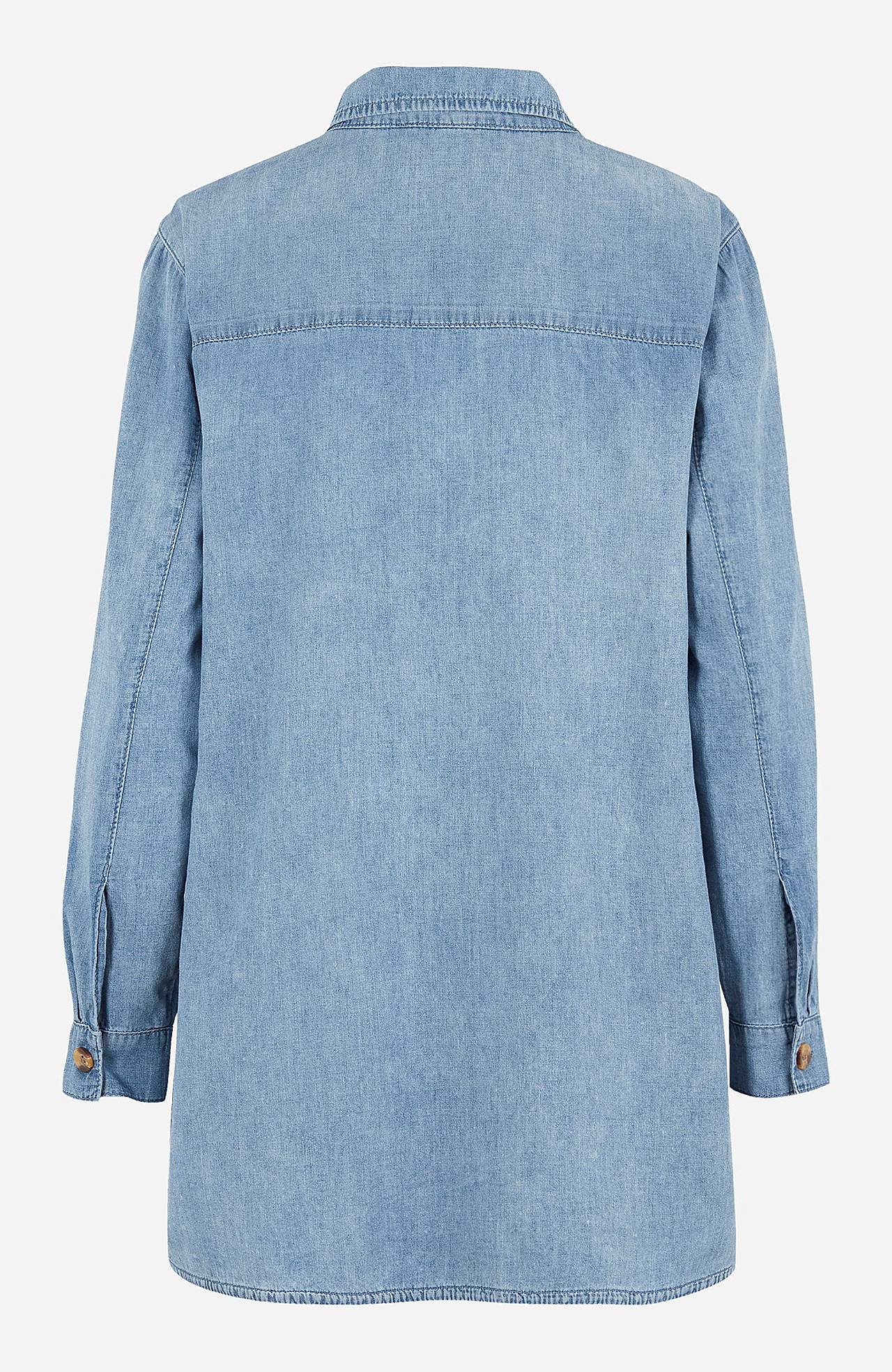 Langes Jeanshemd