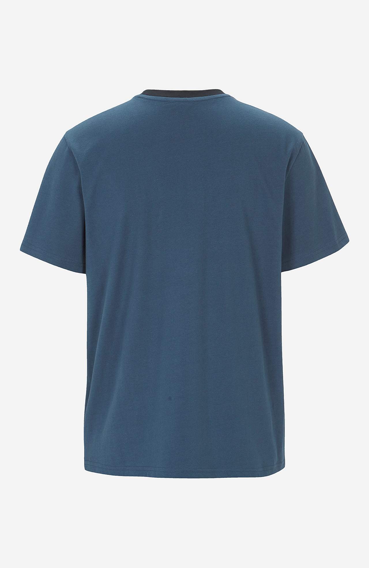 Schlafanzug mit T-Shirt und einer Shorts Dan