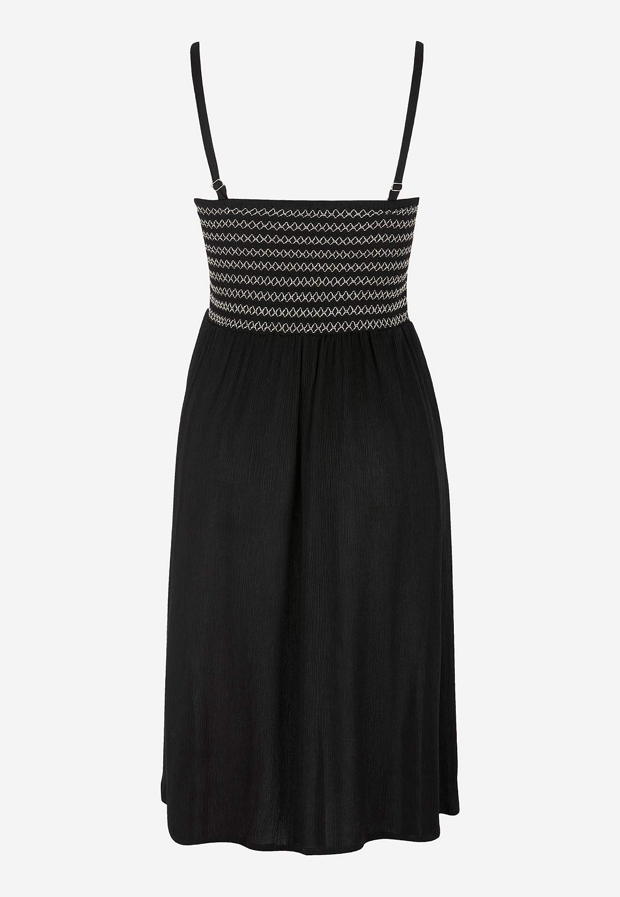 Kleid mit Smokarbeit