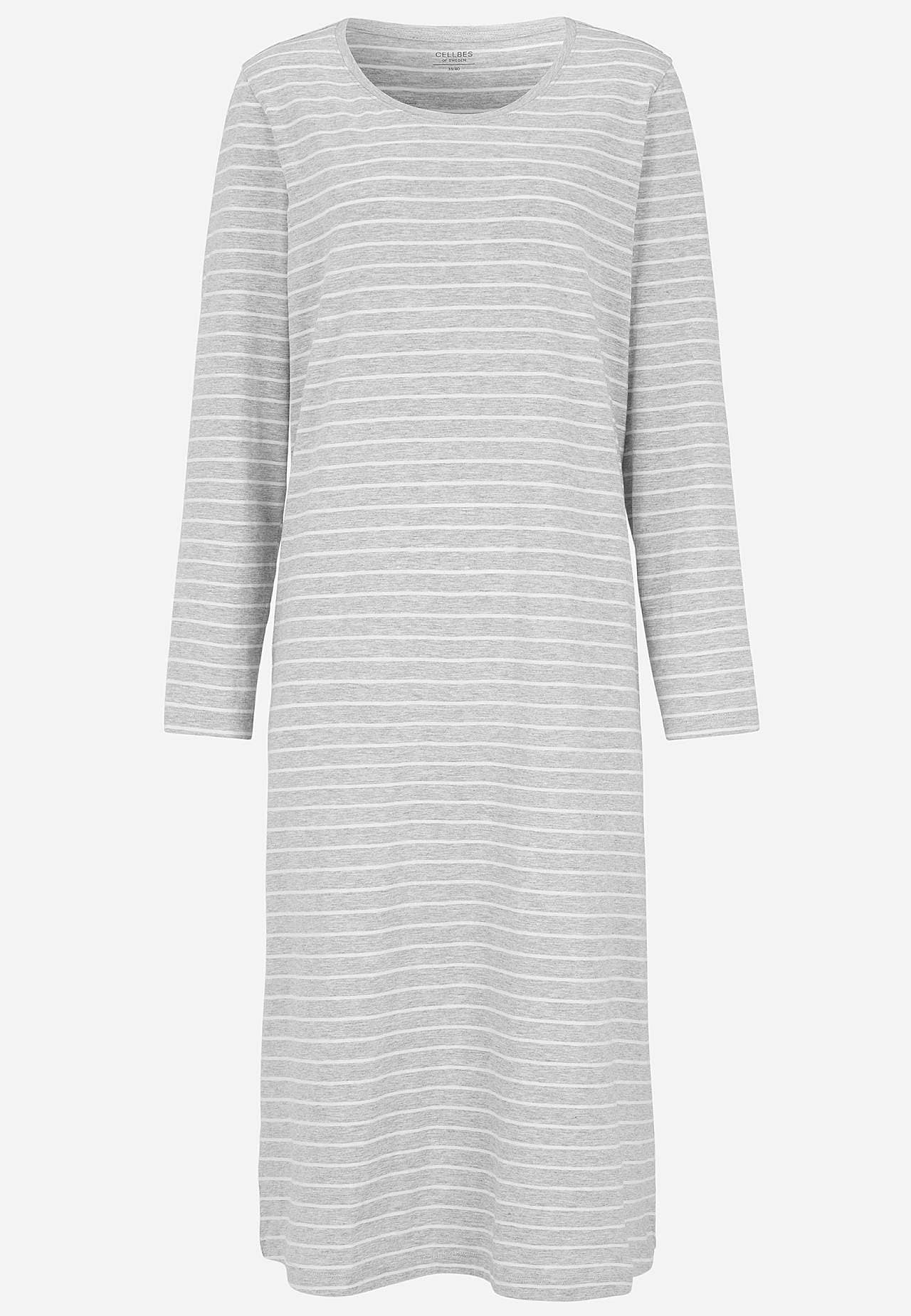 Langärmliges Nachtkleid