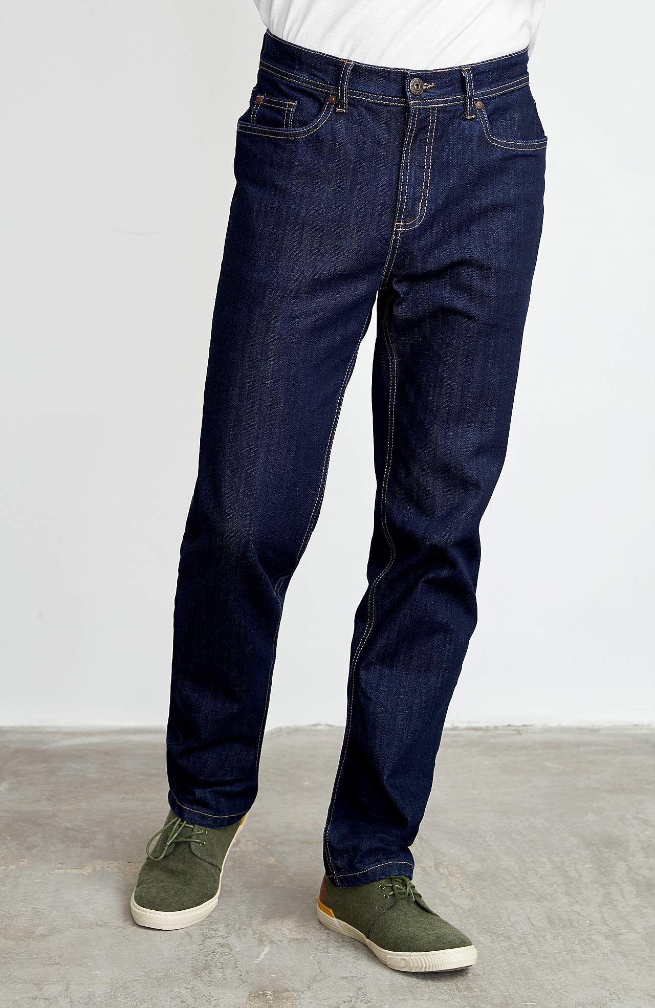 Gerade Jeans mit Stretch